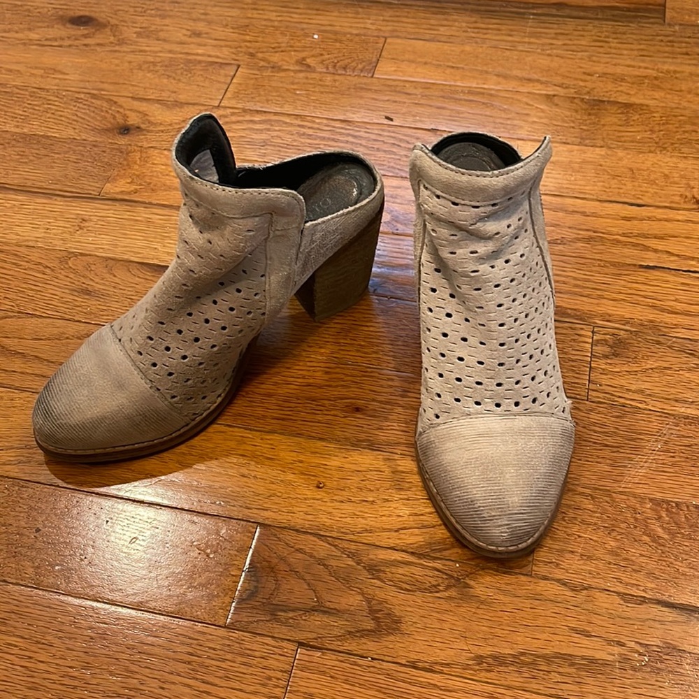 Grey booties